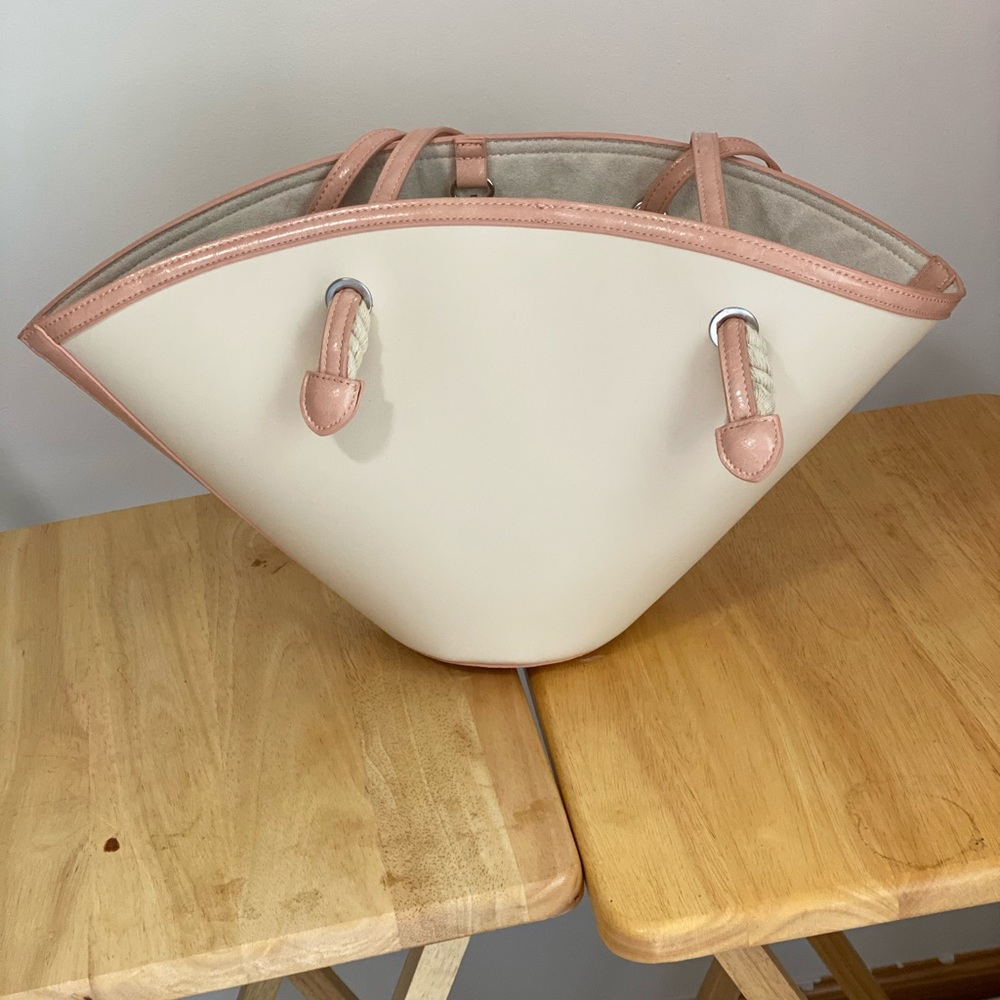 Pink stylish purse